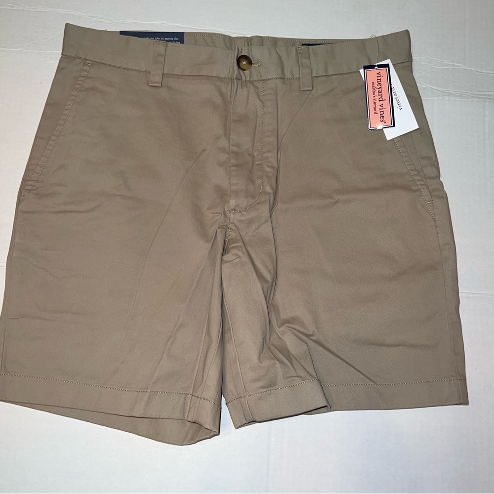 Vineyard vines shorts
